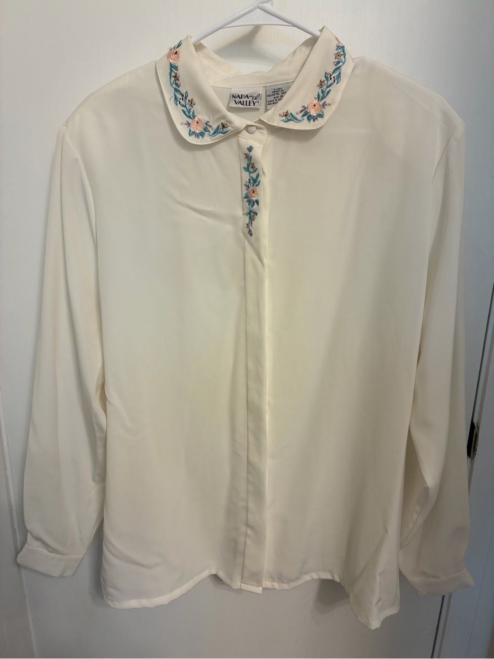 Vintage Napa Valley Floral Embroidered Collar Blouse